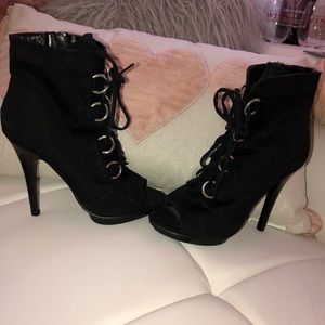 Night out???whatever your mood kind of shoes!!!